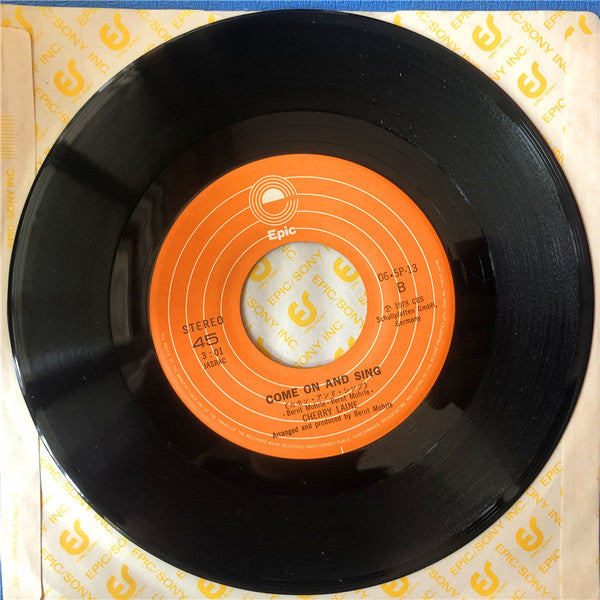 Cherry Laine = チェリー・レイン* : 誘惑のラブ・キャット = Catch The Cat (7", Single)