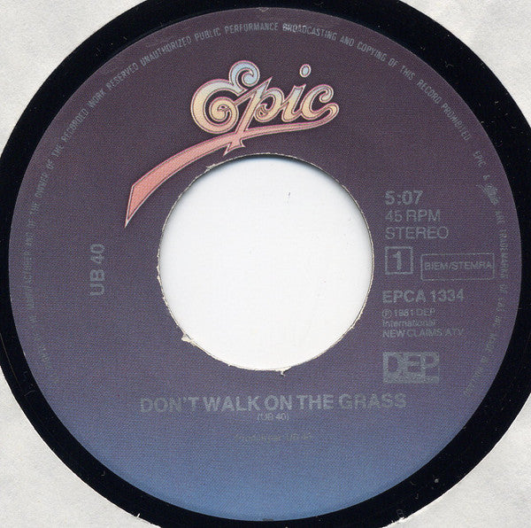 UB40 : Don't Walk On The Grass (7", Single)