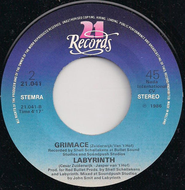 Labyrinth (4) : Help Me Out (7", Single)