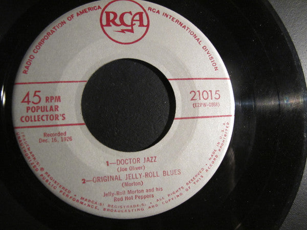 Jelly Roll Morton's Red Hot Peppers : The Chant / Black Bottom Stomp / Doctor Jazz / Original Jelly Roll Blues (7", EP)