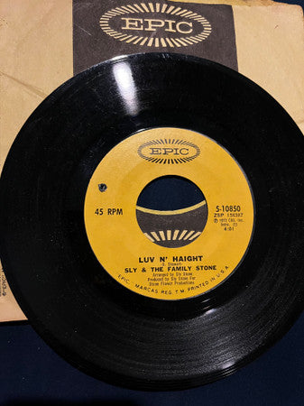 Sly & The Family Stone : (You Caught Me) Smilin' / Luv 'N' Haight (7", Single, Styrene, Ter)
