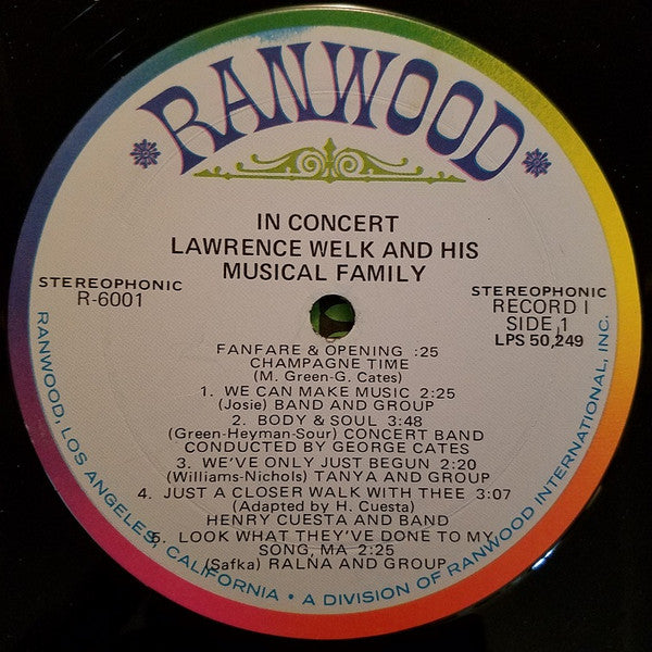 Lawrence Welk And His Musical Family : In Concert  (2xLP)