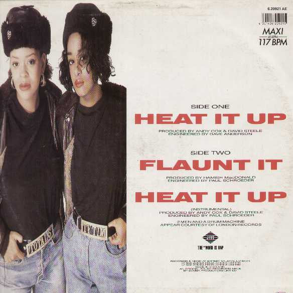Wee Papa Girl Rappers Featuring Two Men And A Drum Machine : Heat It Up (12", Maxi)