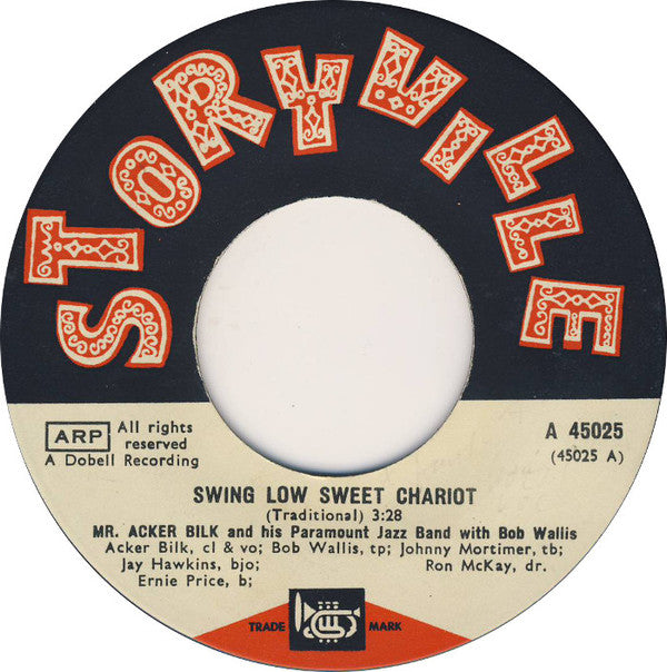 Acker Bilk And His Paramount Jazz Band With Bob Wallis : Swing Low Sweet Chariot / St. Philip Street Breakdown (7", Single, Bla)