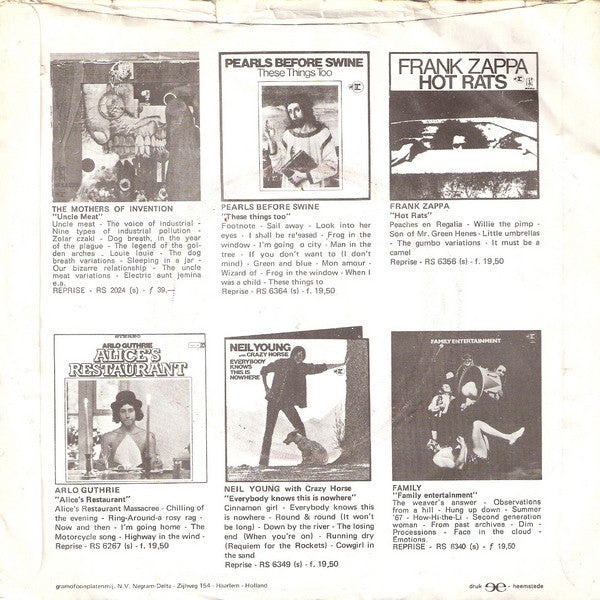 Family (6) : Strange Band (7", Single)