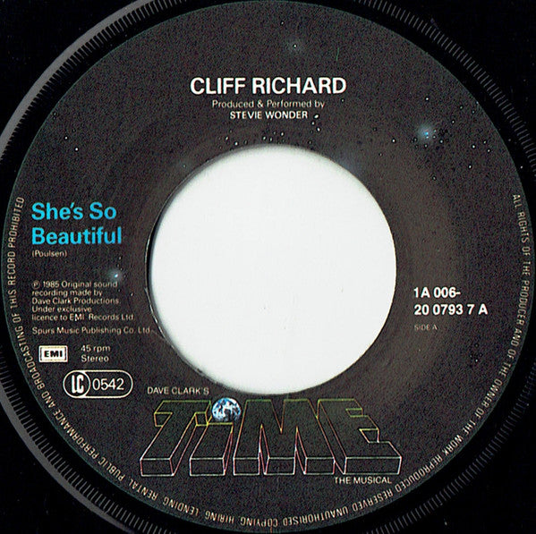 Cliff Richard : She's So Beautiful (7", Single)