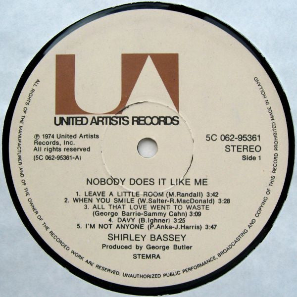 Shirley Bassey : Nobody Does It Like Me (LP, Album)