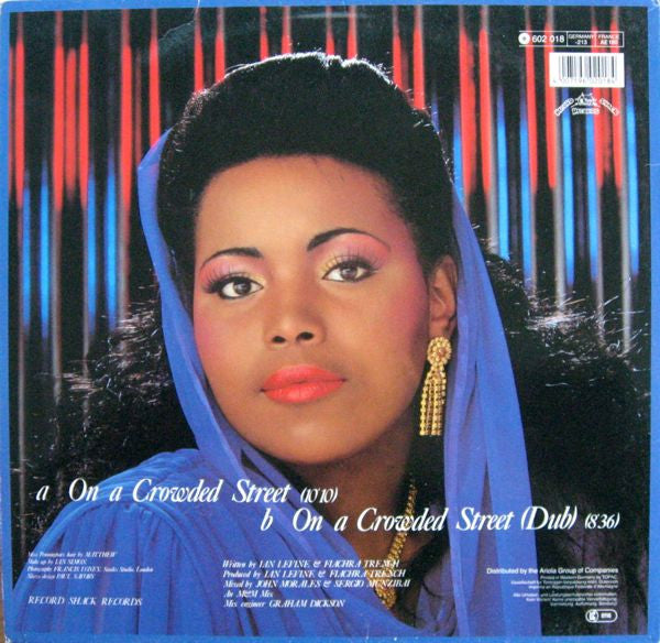 Barbara Pennington : On A Crowded Street (12", Maxi)