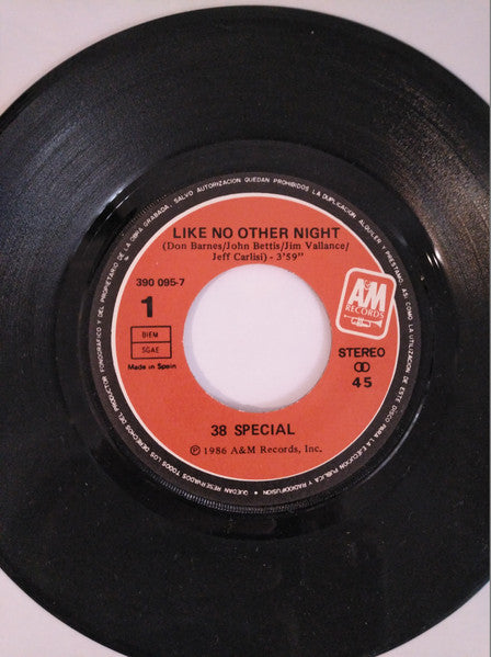 38 Special (2) : Like No Other Night (7", Single)