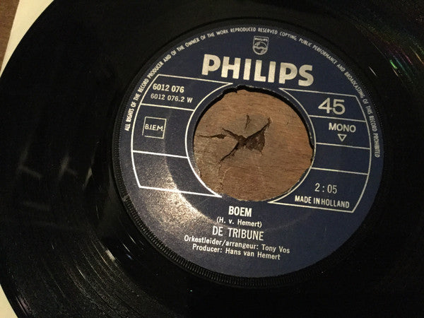 De Tribune : Na-na-na-he-he (7")