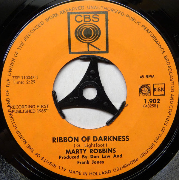 Marty Robbins : Ribbon Of Darkness (7", Single)