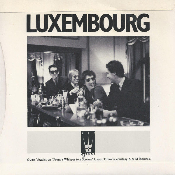 Elvis Costello & The Attractions : From A Whisper To A Scream (7", Single)