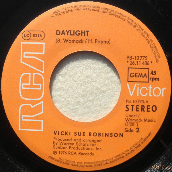 Vicki Sue Robinson : Never Gonna Let You Go (7")