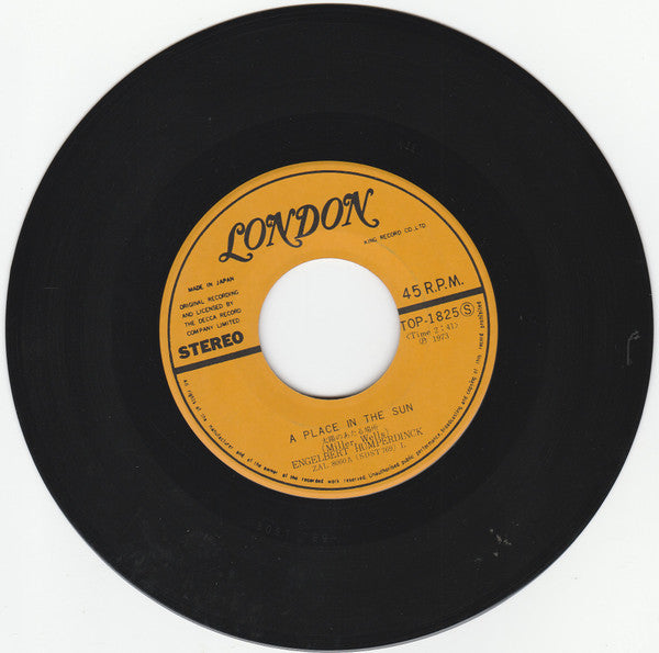 Engelbert Humperdinck : A Place In The Sun / True (7")