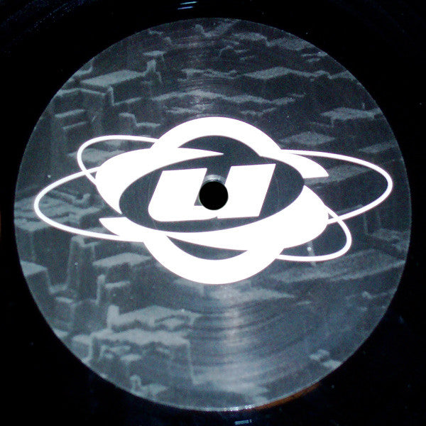 Intrance Feat. D-Sign : Visions Of Love (12")