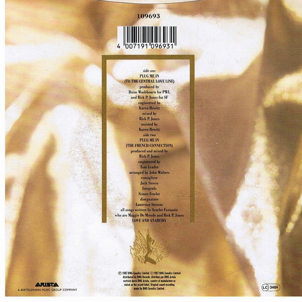 Scarlet Fantastic : Plug Me In (7", Single)