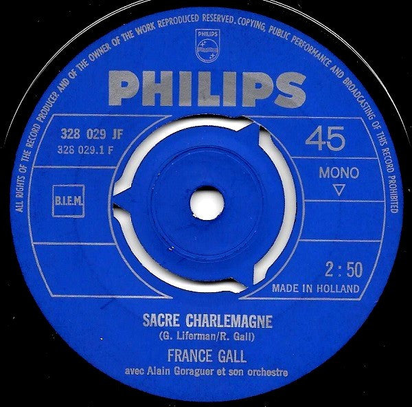 France Gall Et Ses Petits Amis : Sacré Charlemagne / Au Clair De La Lune (7", Single, Mono, blu)
