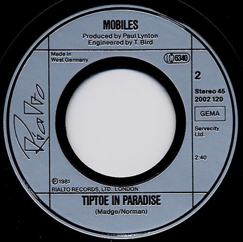 Mobiles : Drowning In Berlin (7", Single)