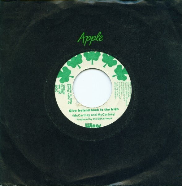 Wings (2) : Give Ireland Back To The Irish (7", Single, Lar)