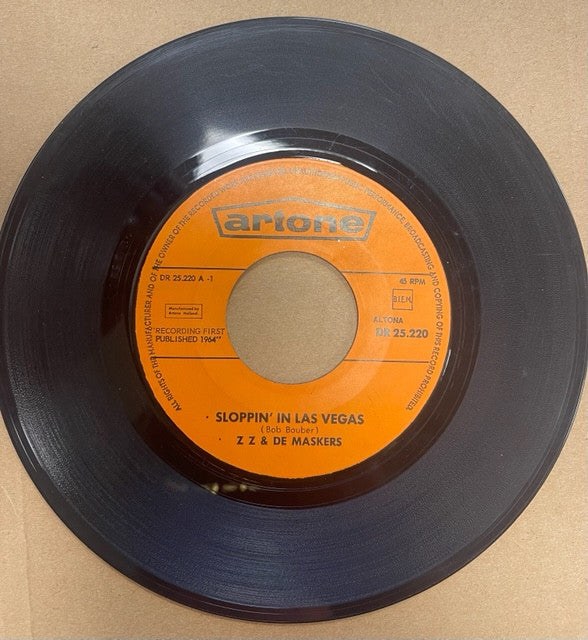 ZZ En De Maskers : Sloppin' In Las Vegas / She's Got My Heart (7", Single, Ora)