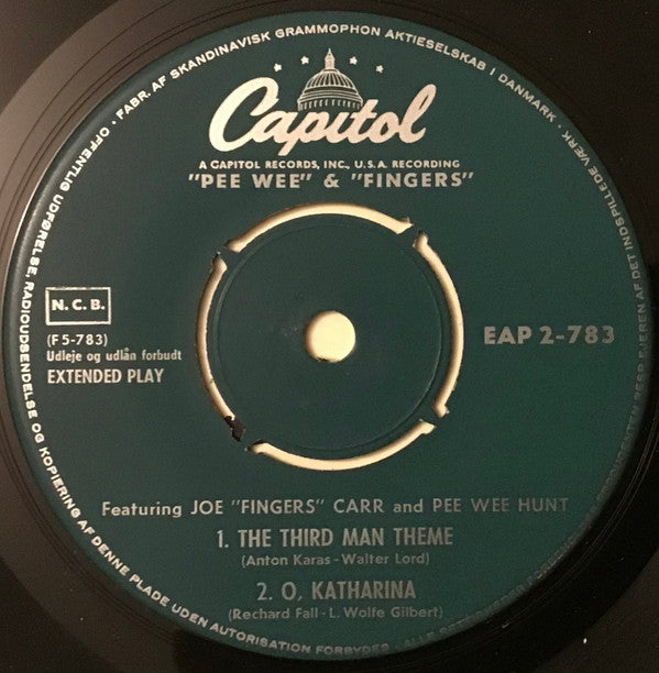 Joe "Fingers" Carr, Pee Wee Hunt : "Pee Wee" & "Fingers" (7", Mono)