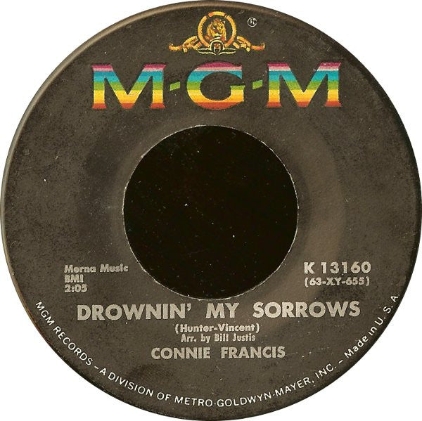 Connie Francis : Drownin' My Sorrows / Mala Femmena (7", Single)