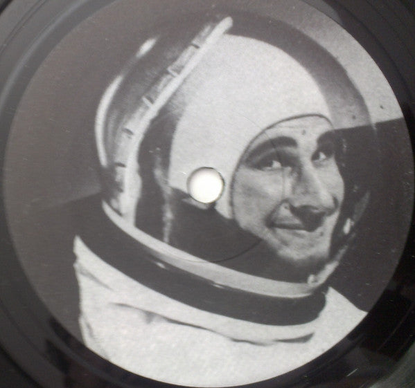 Mr Ray's Wig World : Mad Dog (7", EP)