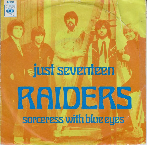Raiders (2) : Just Seventeen (7", Single)