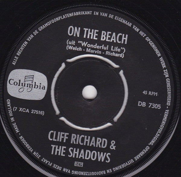 Cliff Richard & The Shadows : On The Beach (7", Single)
