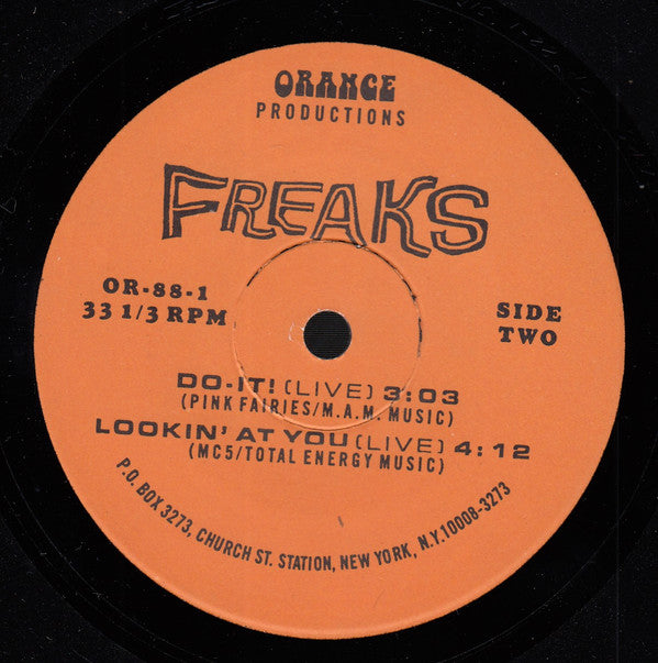 Freaks (12) : Potter's Field (7", Ltd)