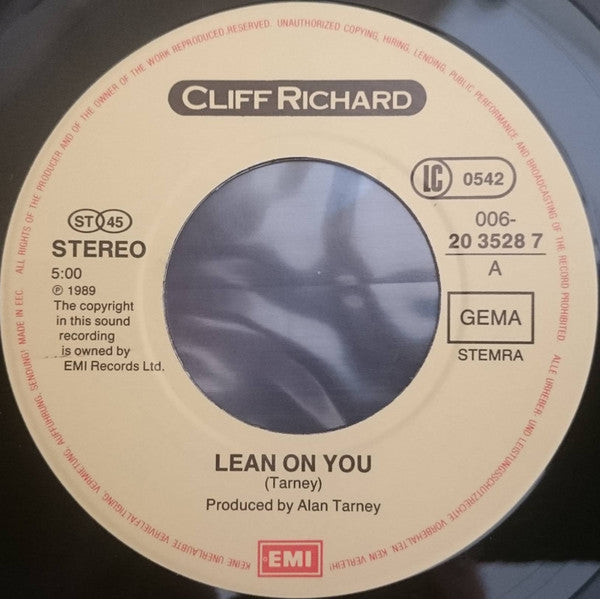 Cliff Richard : Lean On You (7", Single)