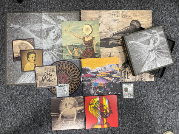 Neutral Milk Hotel : The Collected Works Of Neutral Milk Hotel (LP, Album, RE, Gat + 2xLP, Album, Dlx, RE, Gat + L)