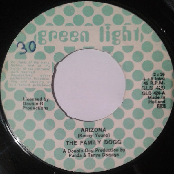 Family Dogg : Arizona (7", Single)
