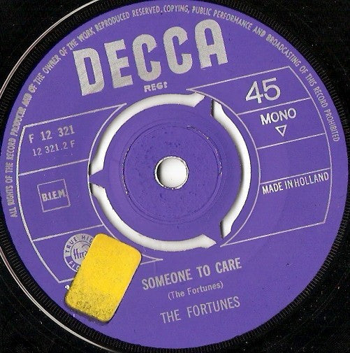 The Fortunes : This Golden Ring / Someone To Care (7", Single, Mono)