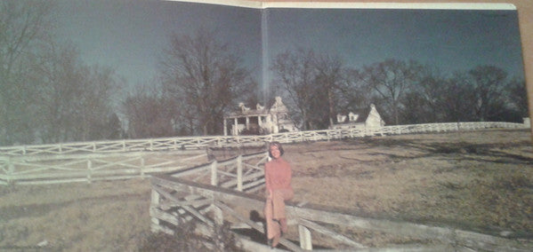 Vikki Carr : Nashville By Carr (LP, Album)