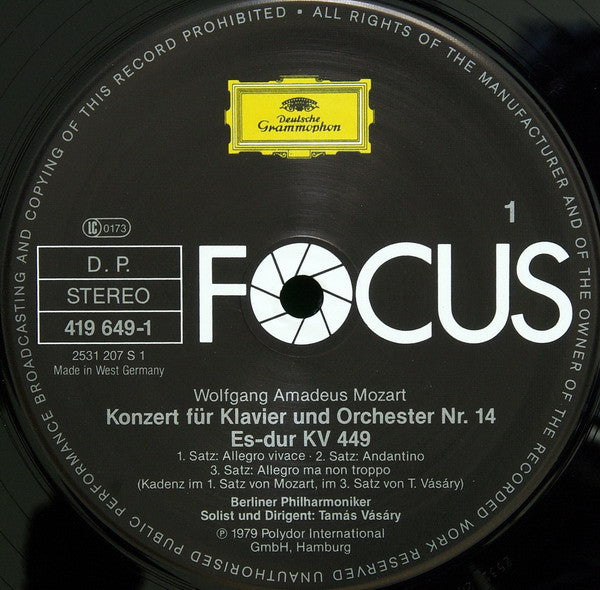 Wolfgang Amadeus Mozart • Berliner Philharmoniker • Tamás Vásáry : Klavierkonzerte Nr. 14 & 26 »Krönungskonzert« (LP, Album, RE)