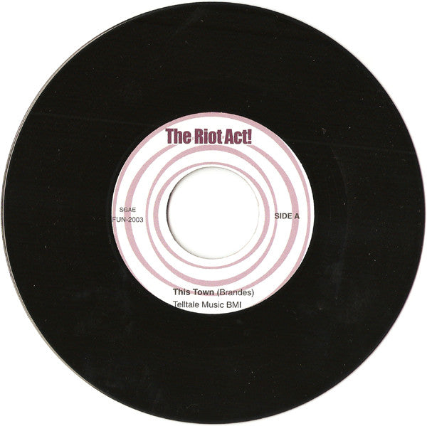 The Riot Act! : This Town / Tried So Hard (7", Single)