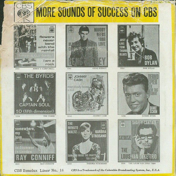 Paul Revere & The Raiders : The Great Airplane Strike / In My Community (7")