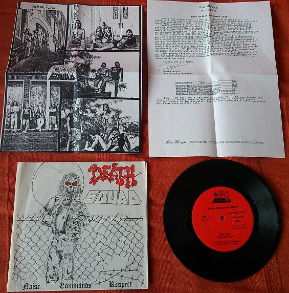 Death Squad (7) : Noise Commands Respect (7", EP)