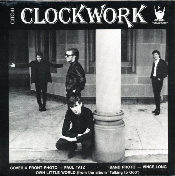 Porcelain Bus : Own Little World (7", Single)