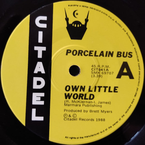 Porcelain Bus : Own Little World (7", Single)