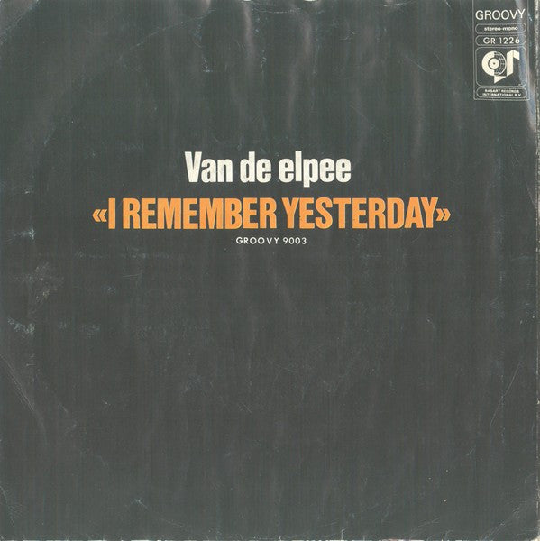 Donna Summer : I Feel Love / Can't We Just Sit Down (And Talk It Over) (7", Single)