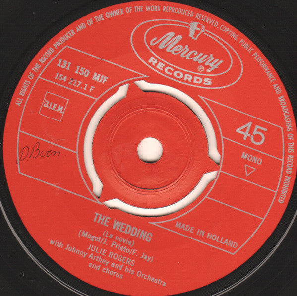 Julie Rogers : The Wedding (La Novia) / The Love Of A Boy (7", Single, Mono)