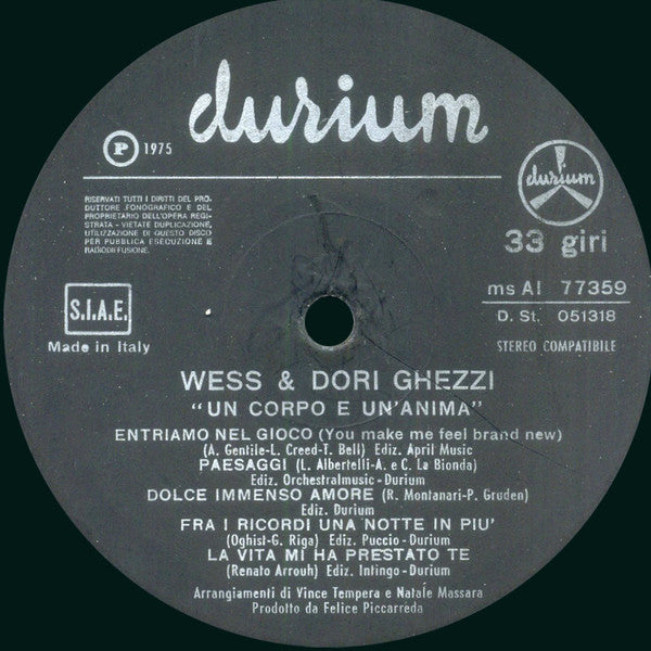 Wess And Dori Ghezzi : Un Corpo E Un'Anima (LP, Album)