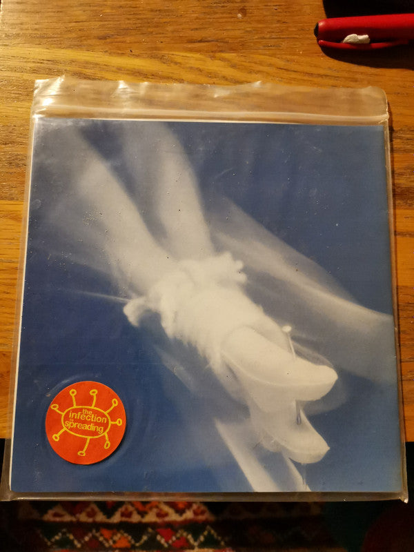 Microbes (2) : The Infection Is Spreading (7", EP)