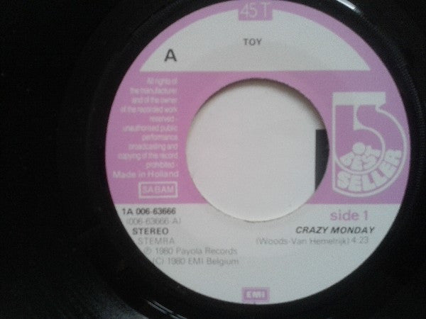 Toy (4) : Crazy Monday (7", Single)