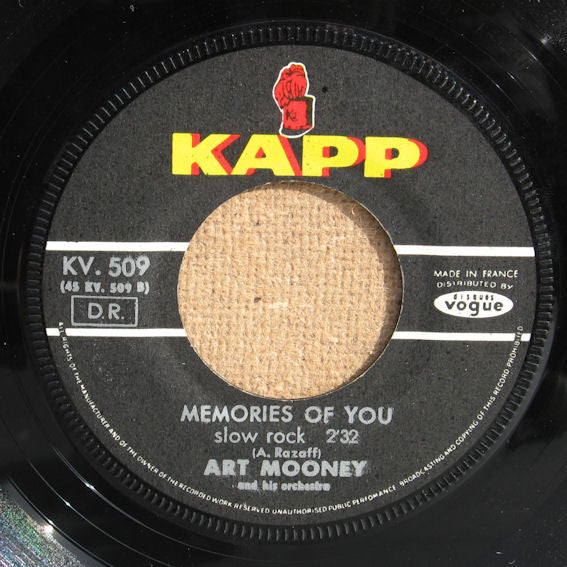 Art Mooney & His Orchestra : Secret Love / Memories Of You (7")