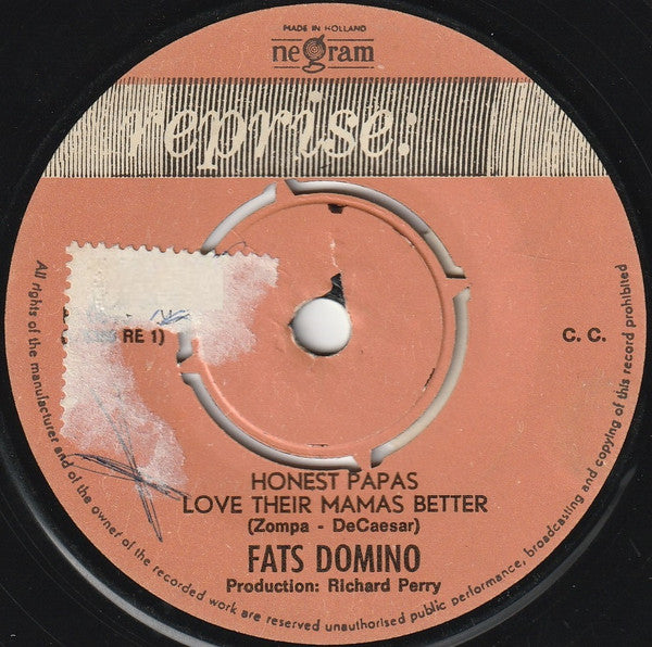 Fats Domino : Honest Papas Love Their Mamas Better / One For The Highway (7", Single)
