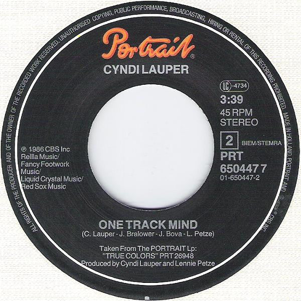 Cyndi Lauper : What's Going On (7", Single)