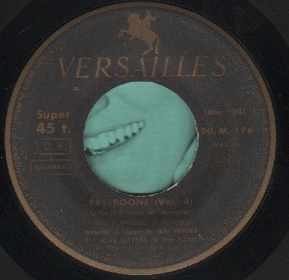 Pat Boone : Pat Boone Sings Vol. 4 (7", EP)